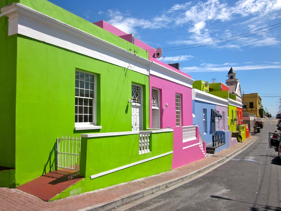 Bo-Kaap - the oldest Muslim community in the Cape. Famous for its colourful houses and for photographs!